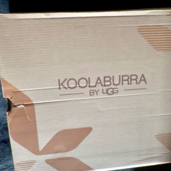 NIB Koolaburra By UGG Aubrei Short Boot - Kids' - Chestnut - Size 5 - Picture 13 of 14